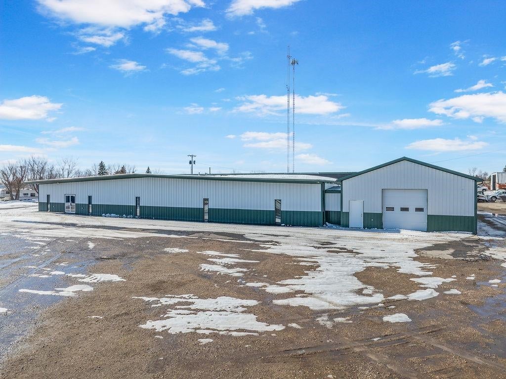 50101 N HWY 52