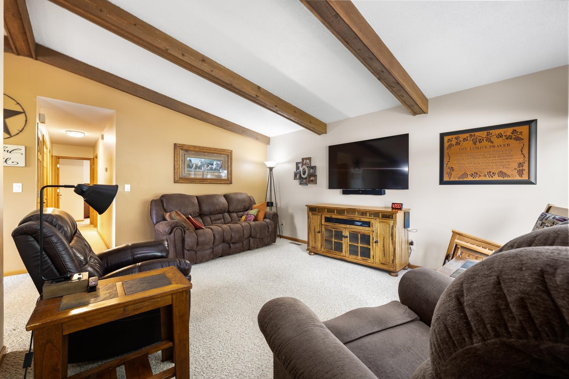 2316 Parkside Dr.