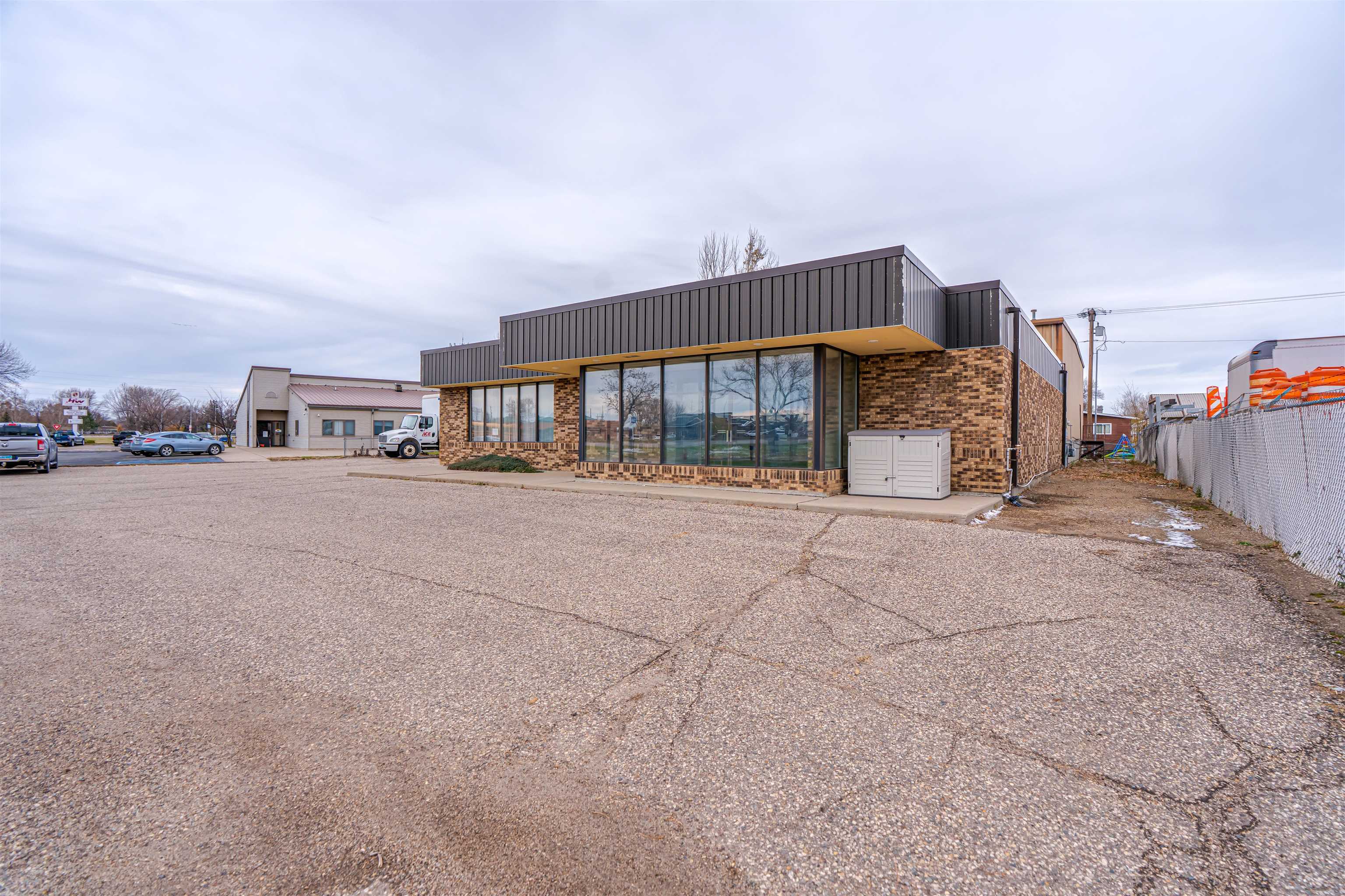 1100 Basin Ave