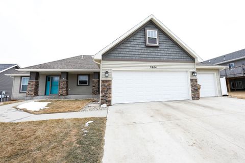 2604 20th St NW, Minot, ND 58703 - #: 240411