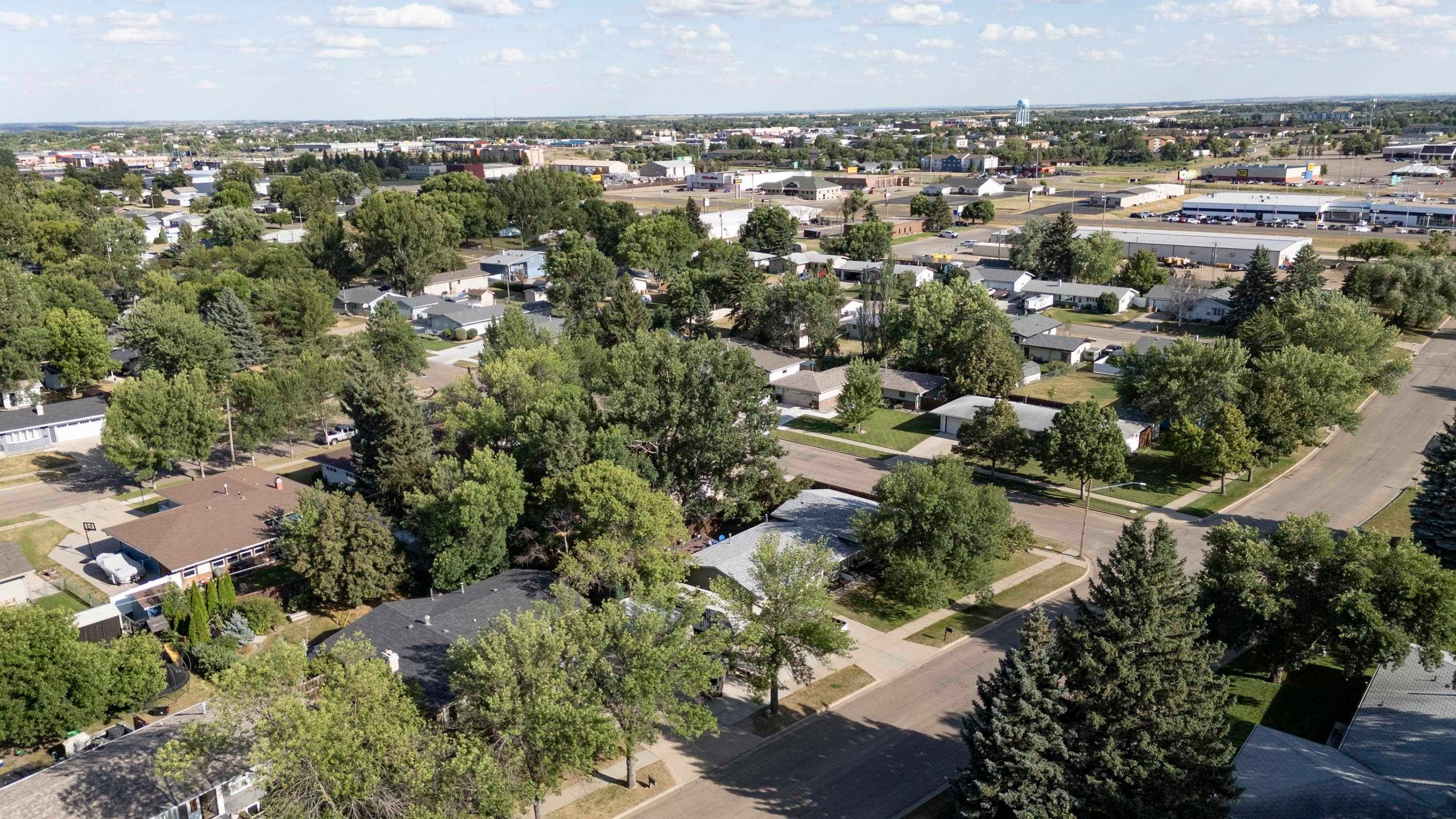 1825 12th St. SW