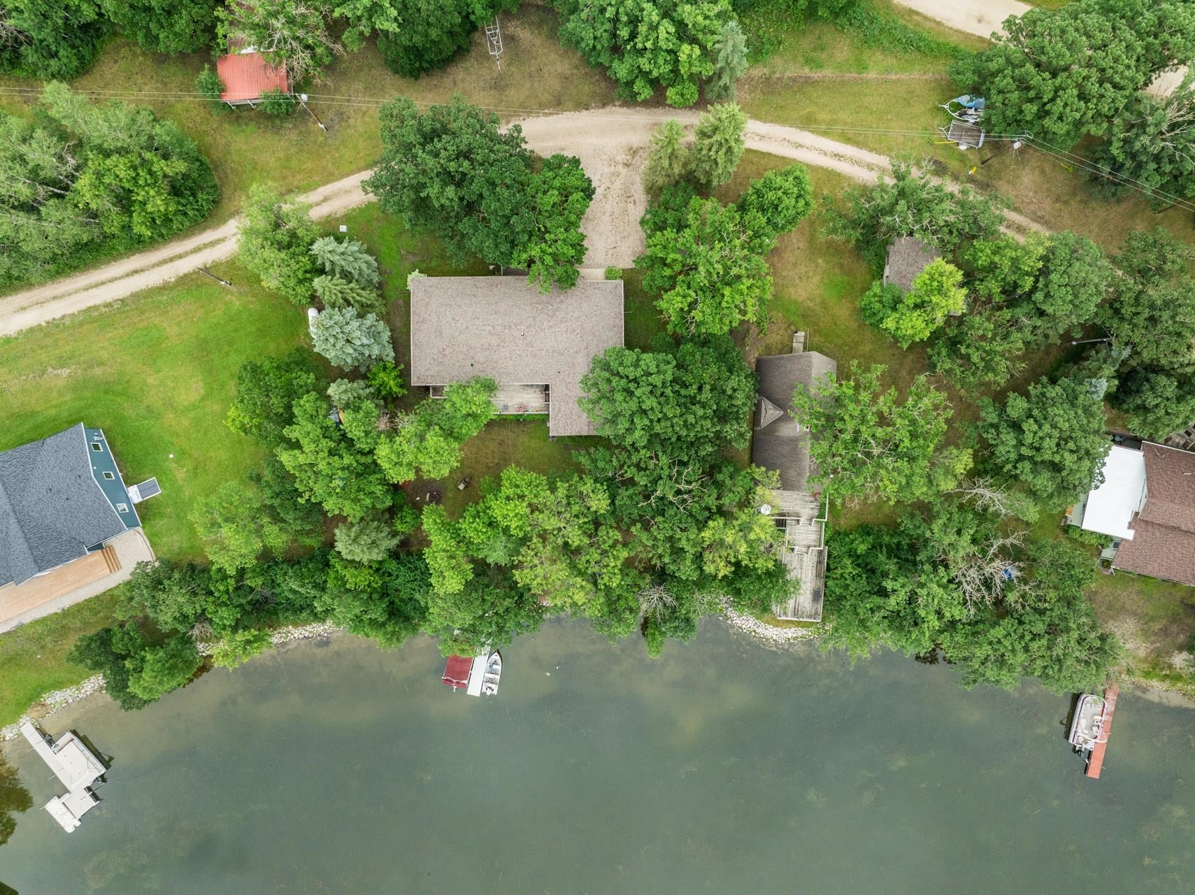 261&263 LONG LAKE ROAD NE