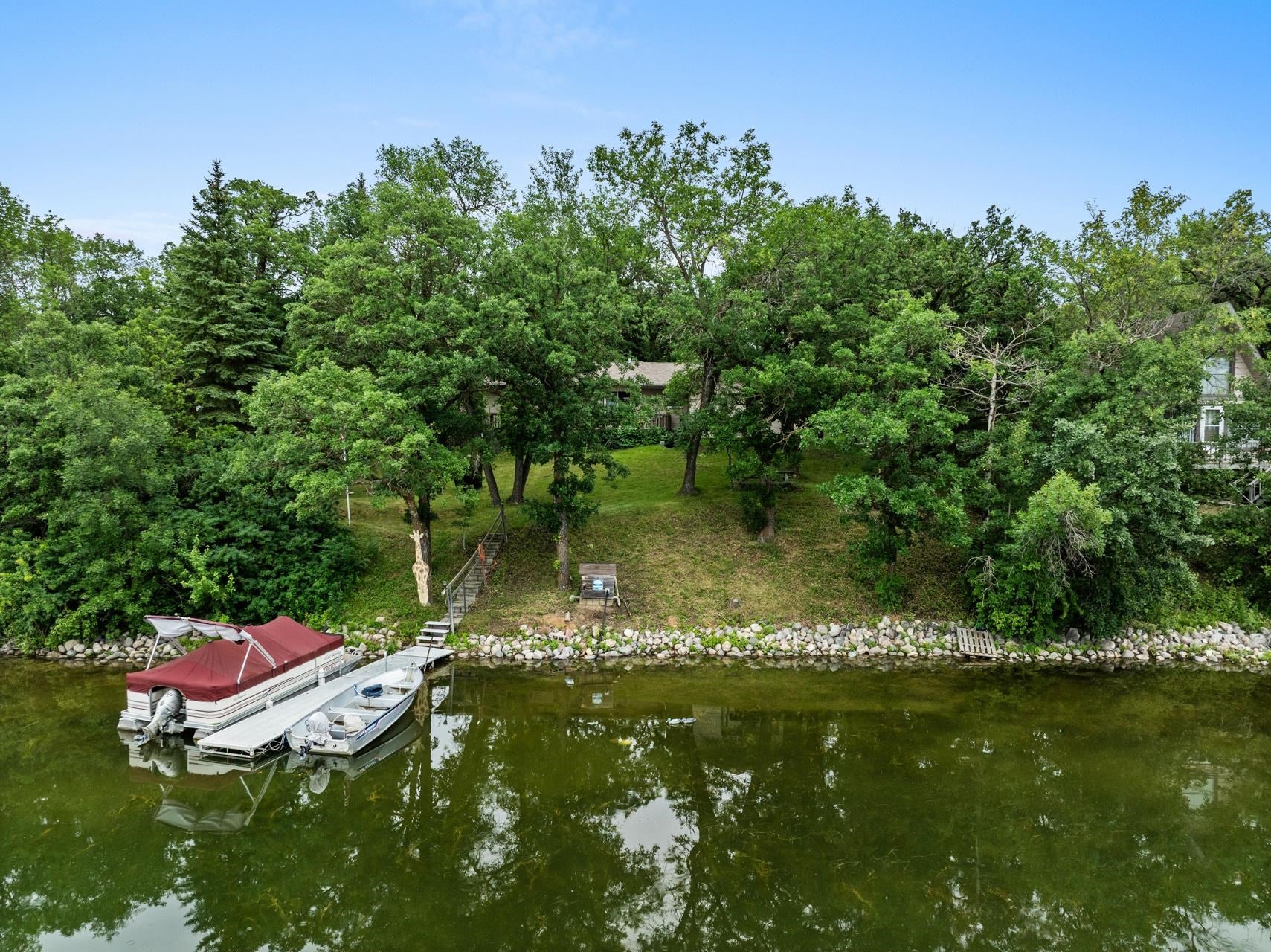 261&263 LONG LAKE ROAD NE