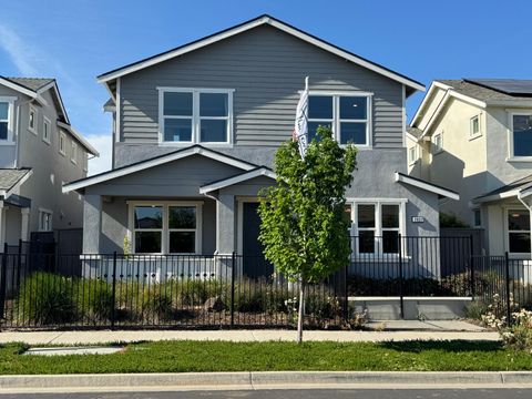 2037 Marston Drive Woodland CA 95776
