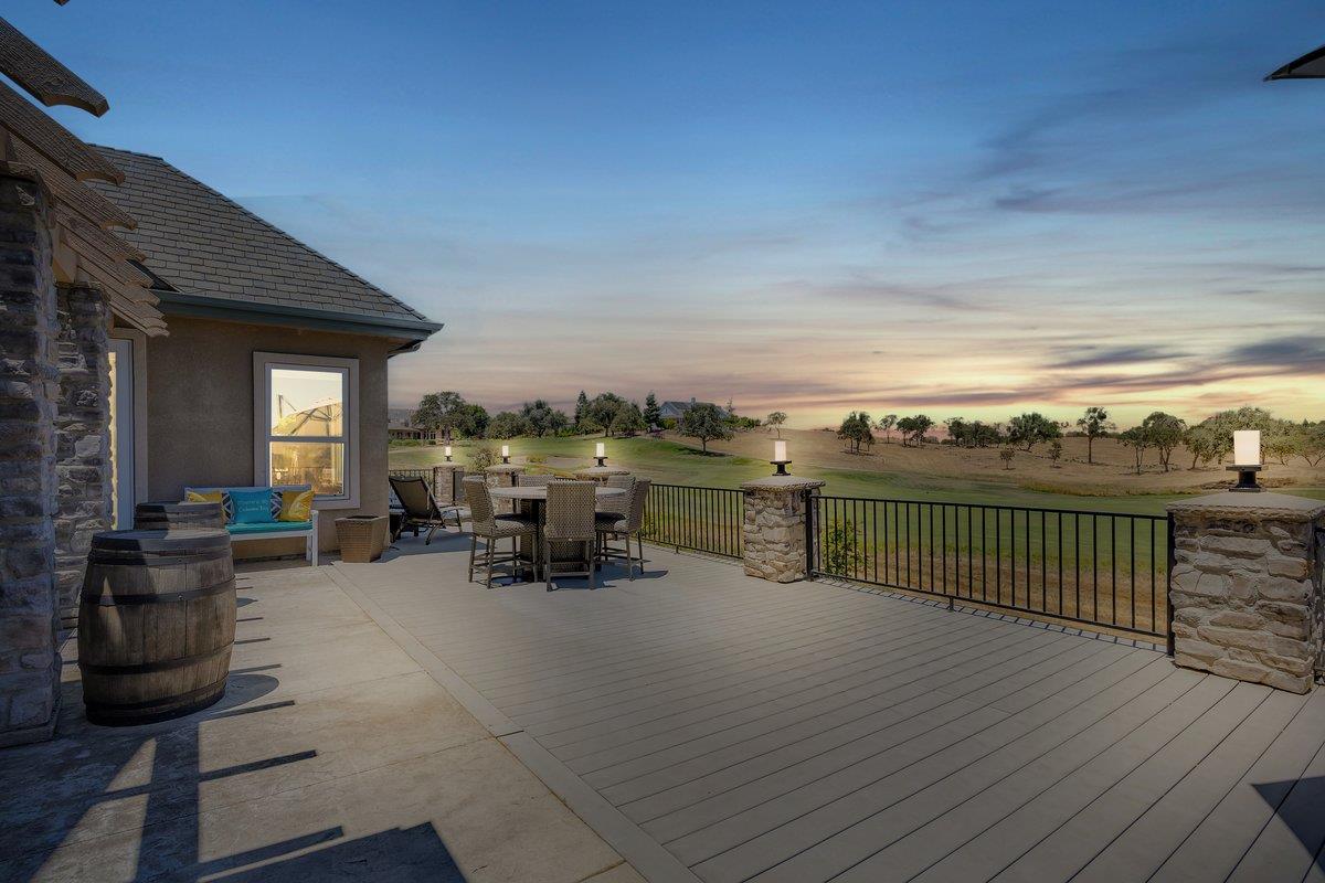 2491 Oak Creek Drive