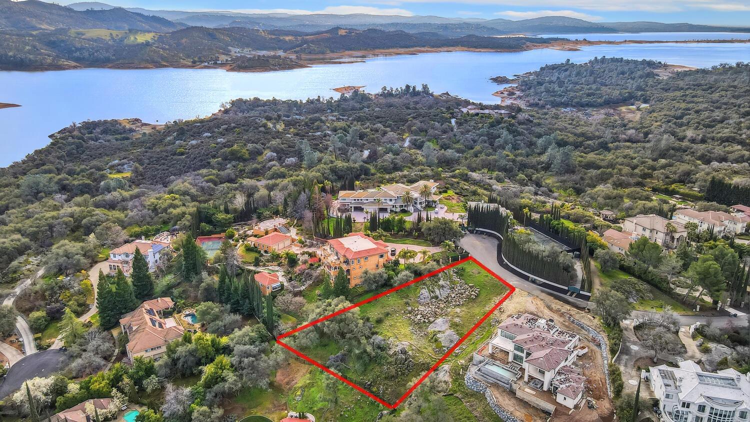 9065 Vista De Lago Court