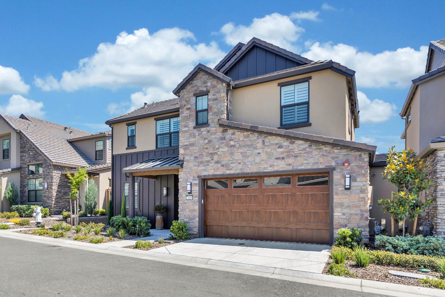 8460 Sun View Circle