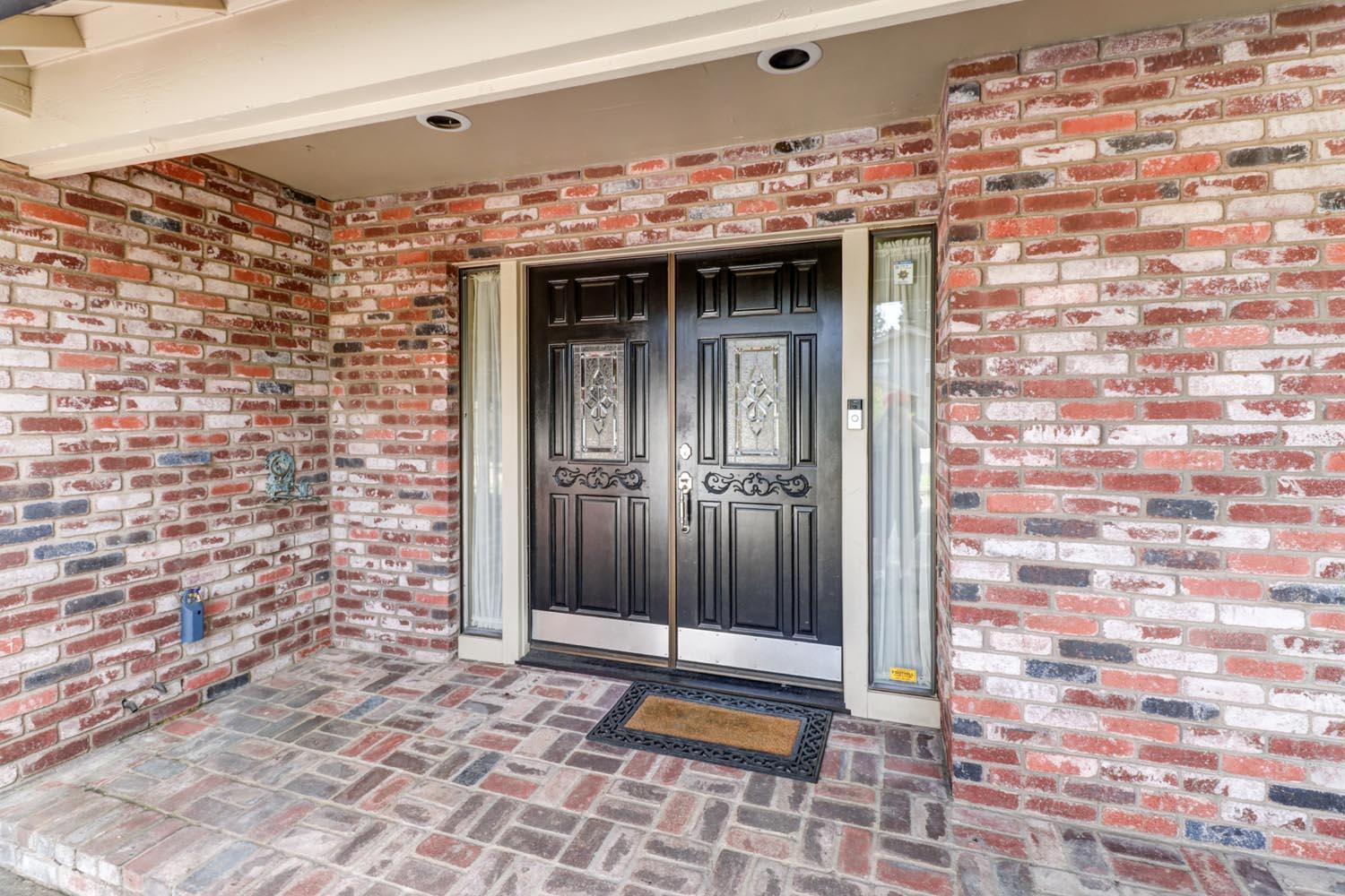 120 River Ridge Way