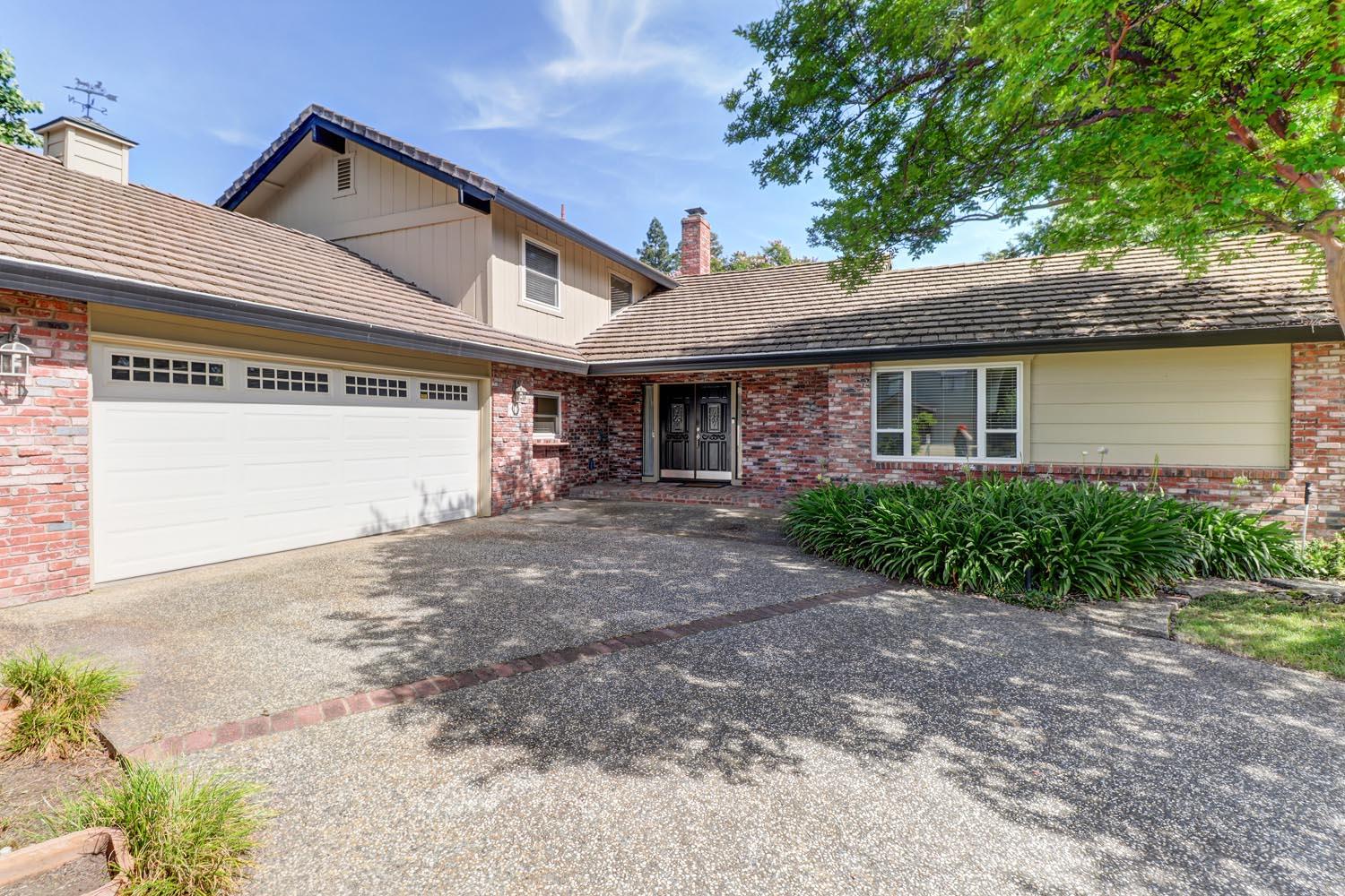 120 River Ridge Way