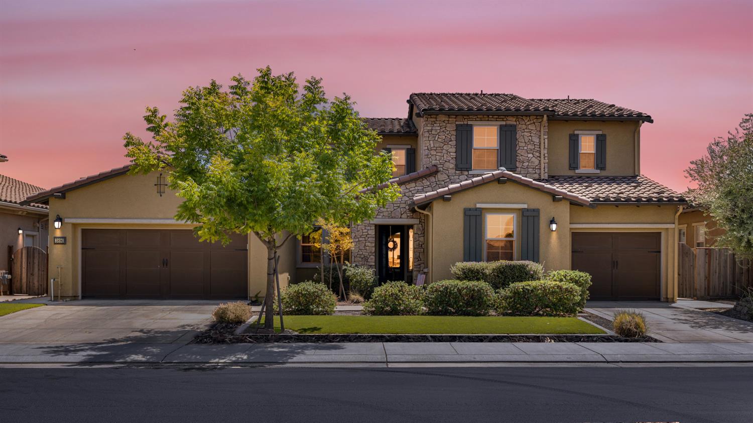 3896 Chiavari Way