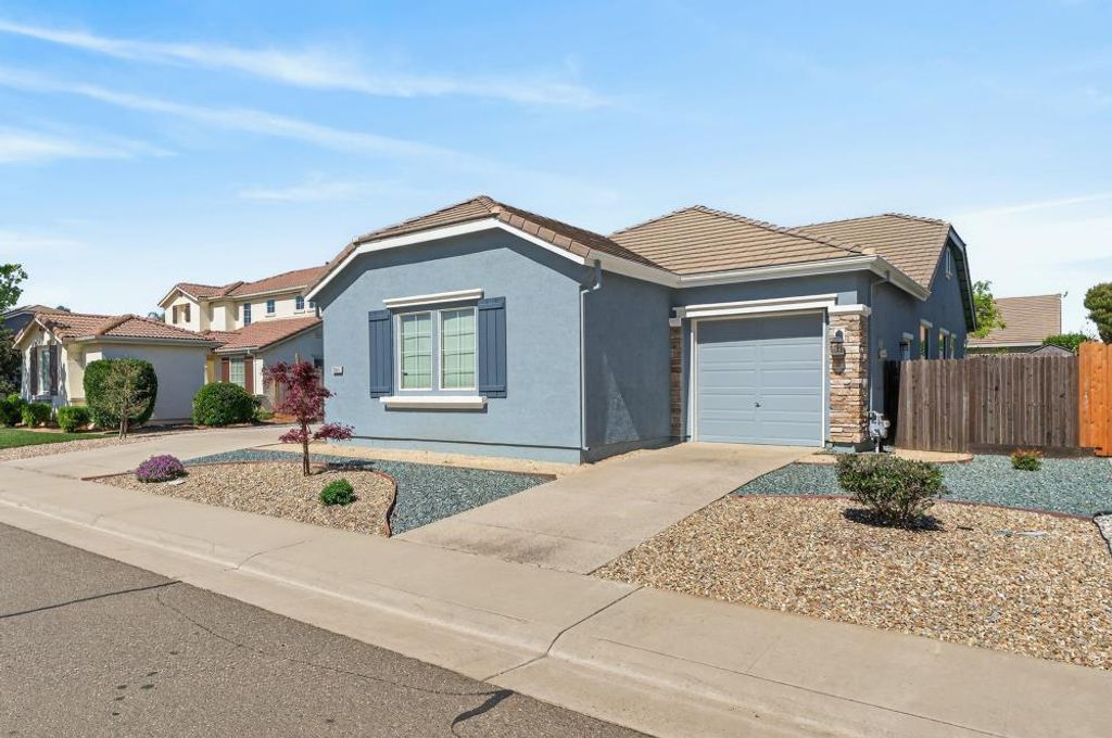 Photo of 9341 Pascal Way, Elk Grove, CA 95624 (MLS # 226033618)