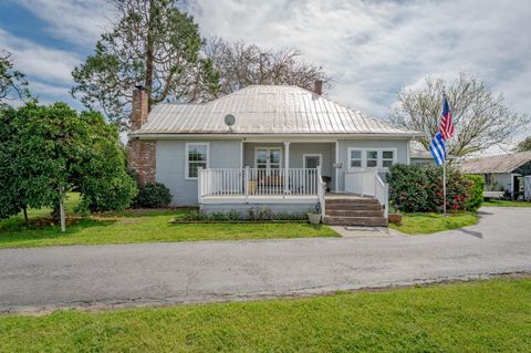 MLS: 225036504