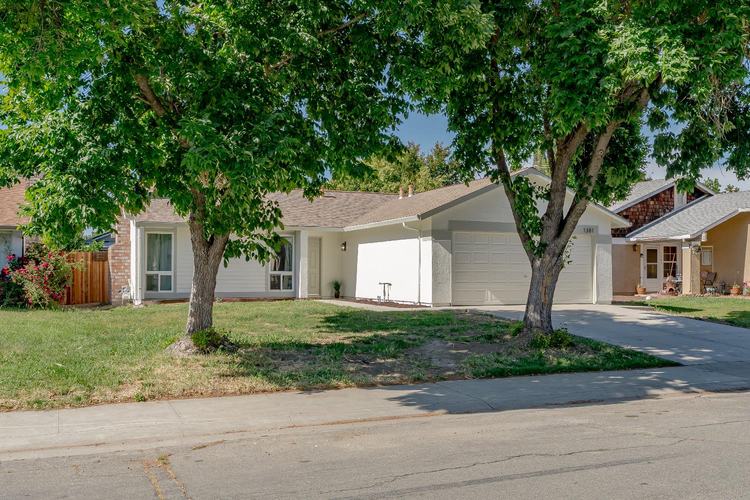 1381 Old West Drive
