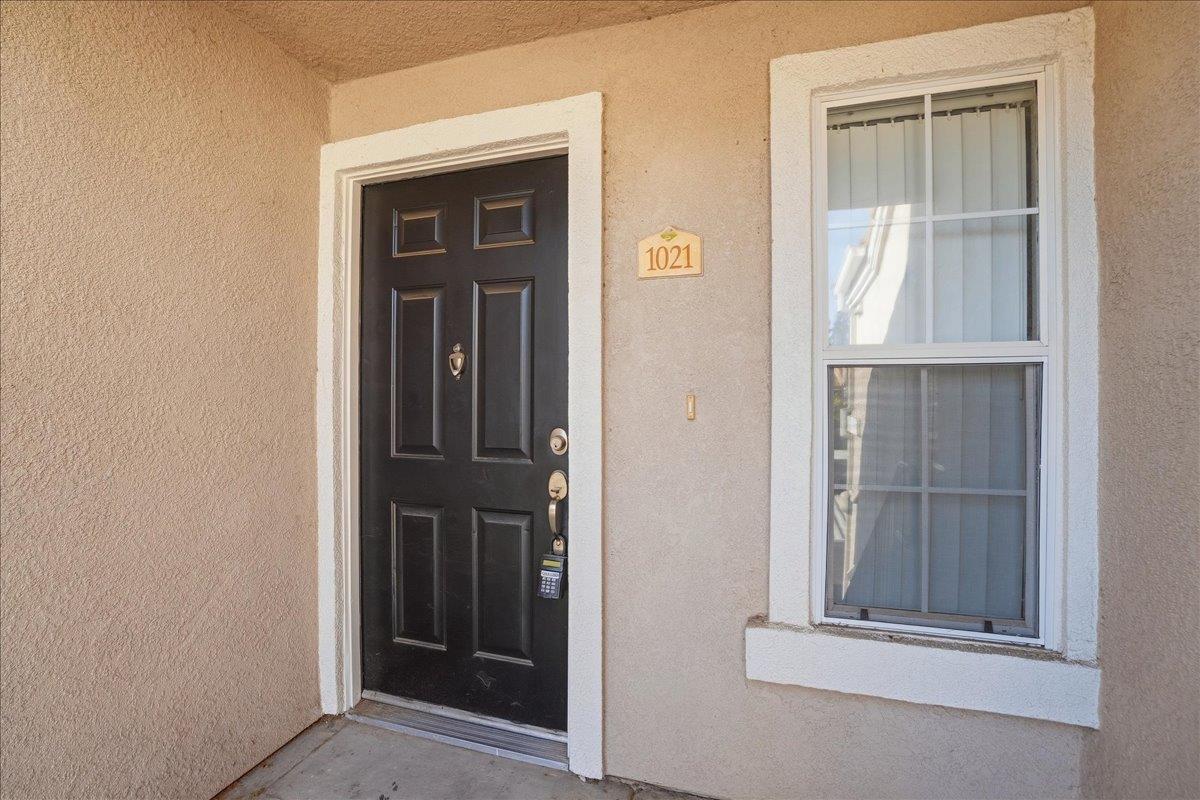 885 Halidon Way 1021