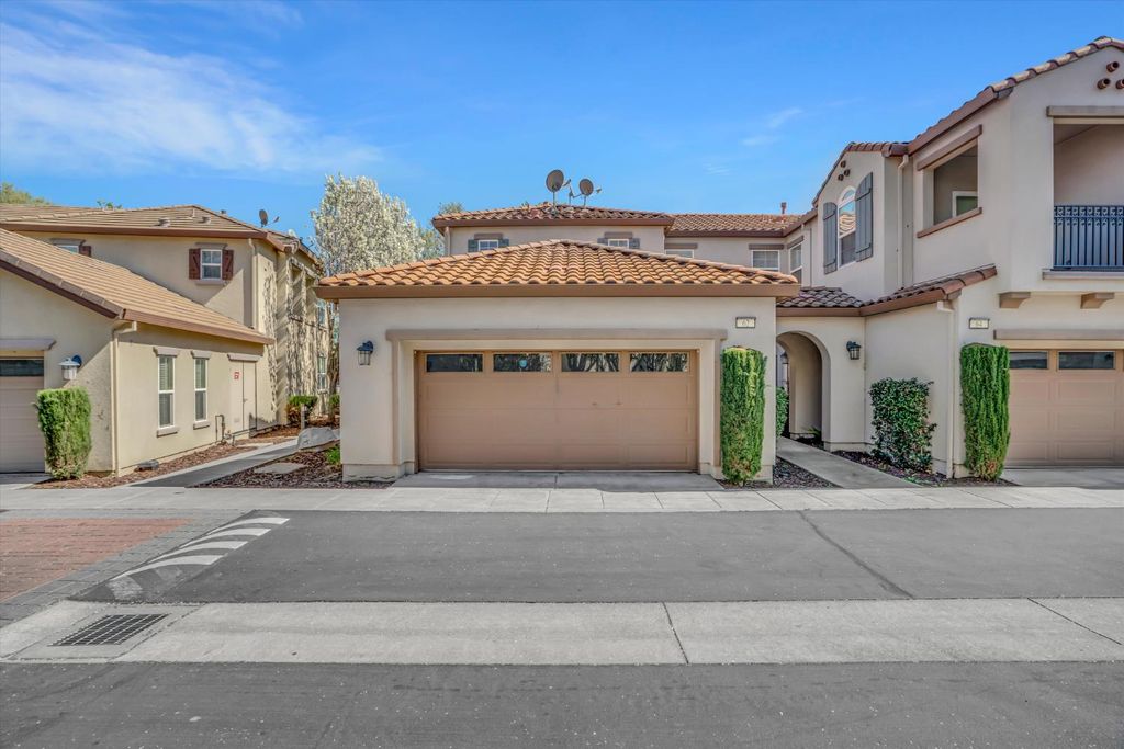 Photo of 62 S Rio Rapido Drive, Tracy, CA 95391 (MLS # 226029933)