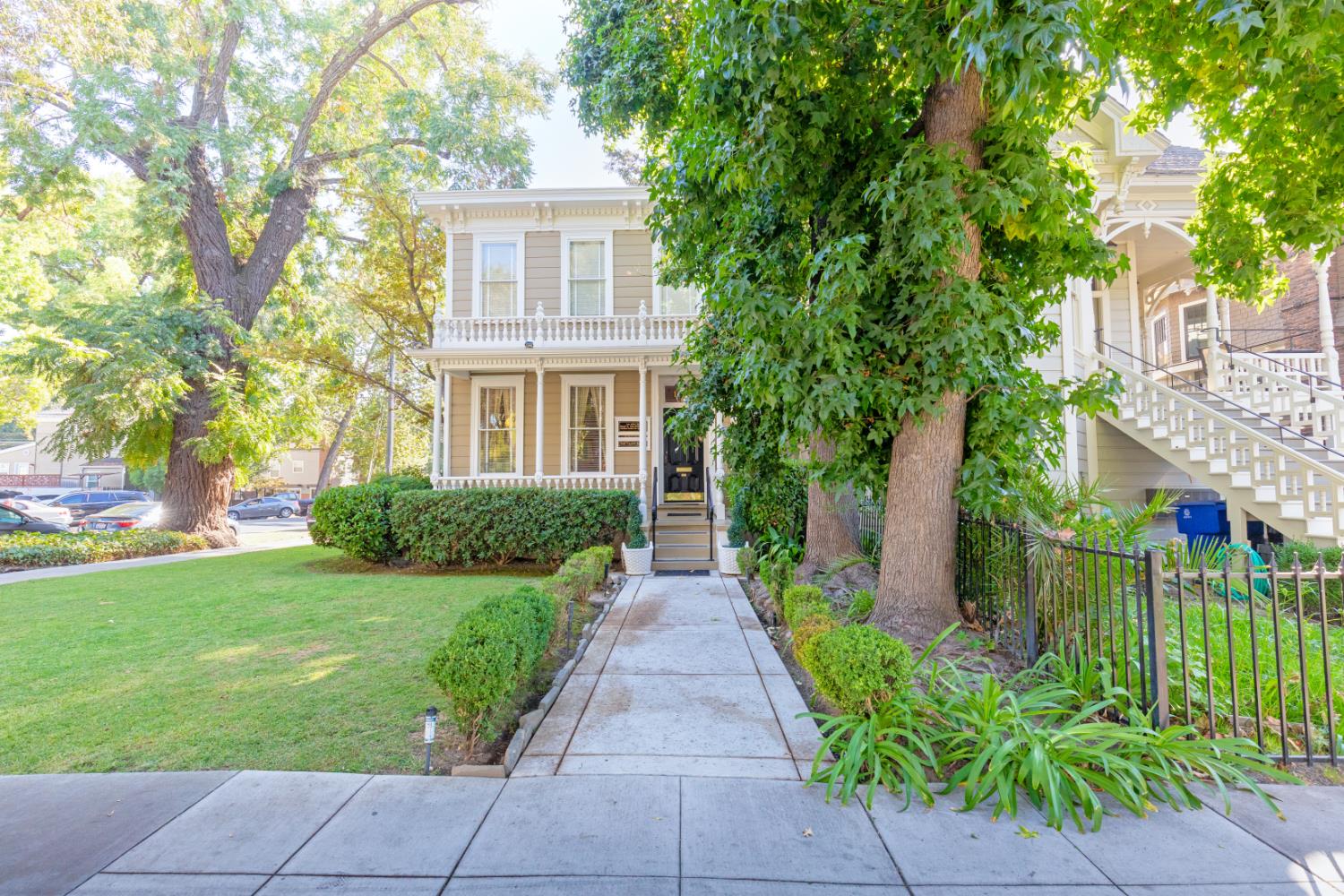 1730 Capitol Avenue