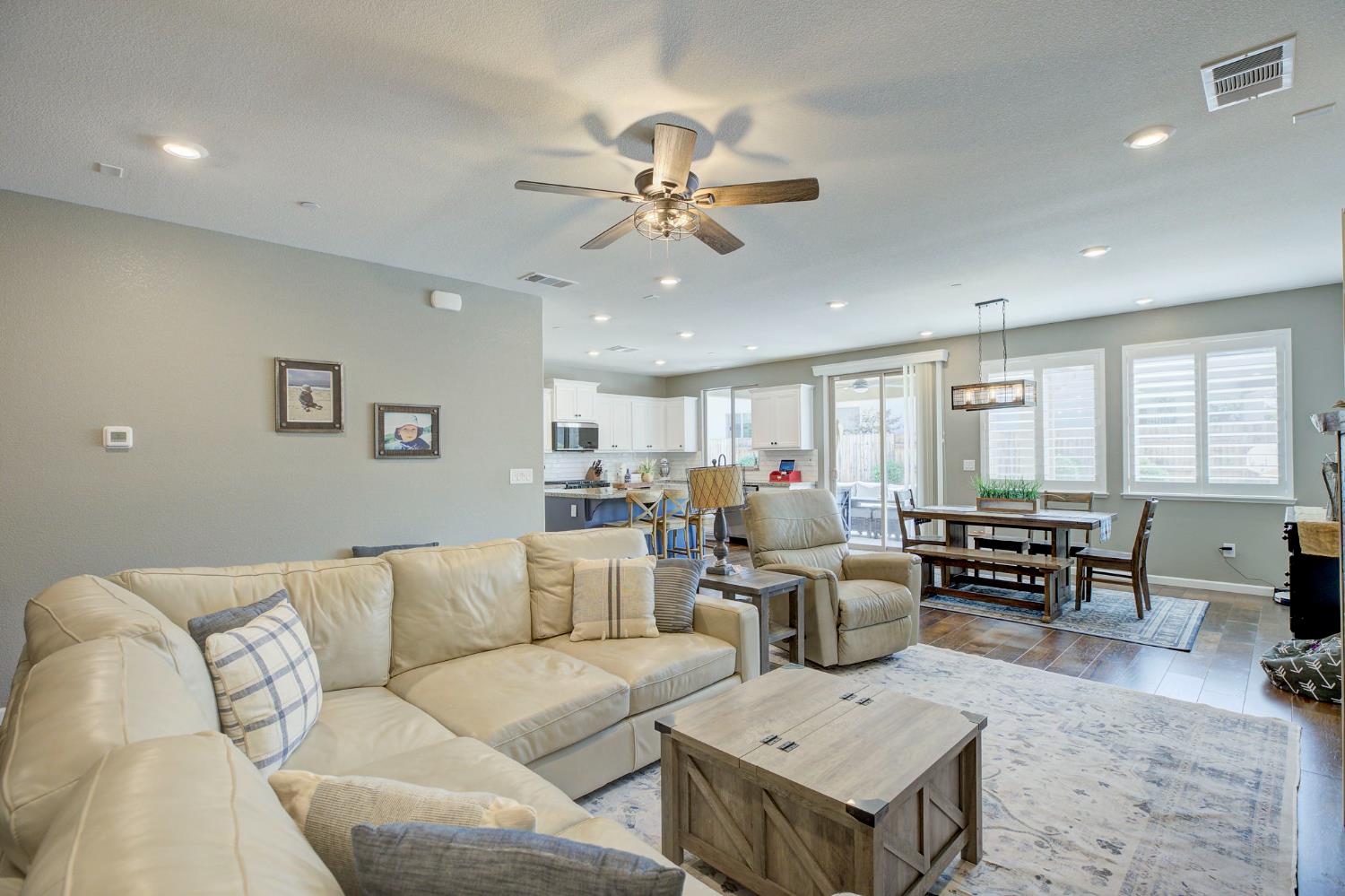 3859 Fenway Circle