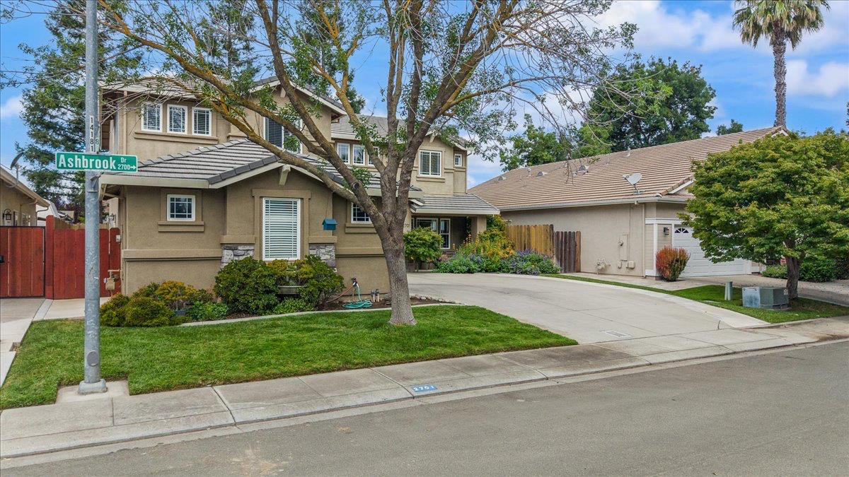 2701 Ashbrook Drive