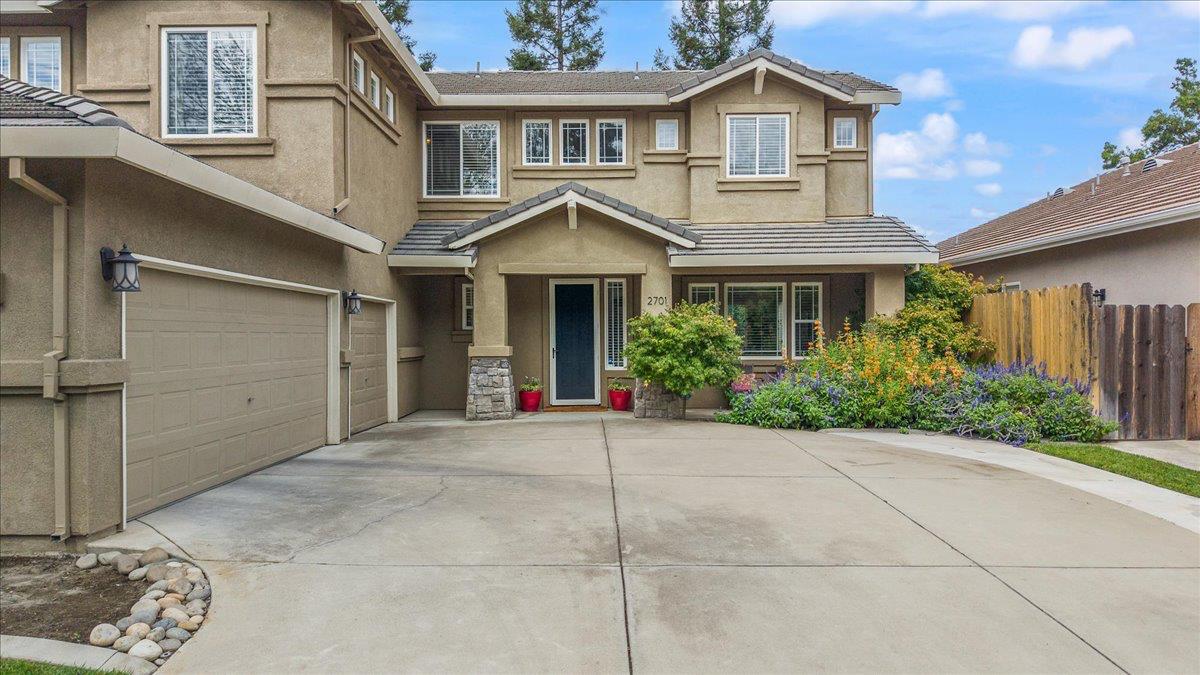 2701 Ashbrook Drive
