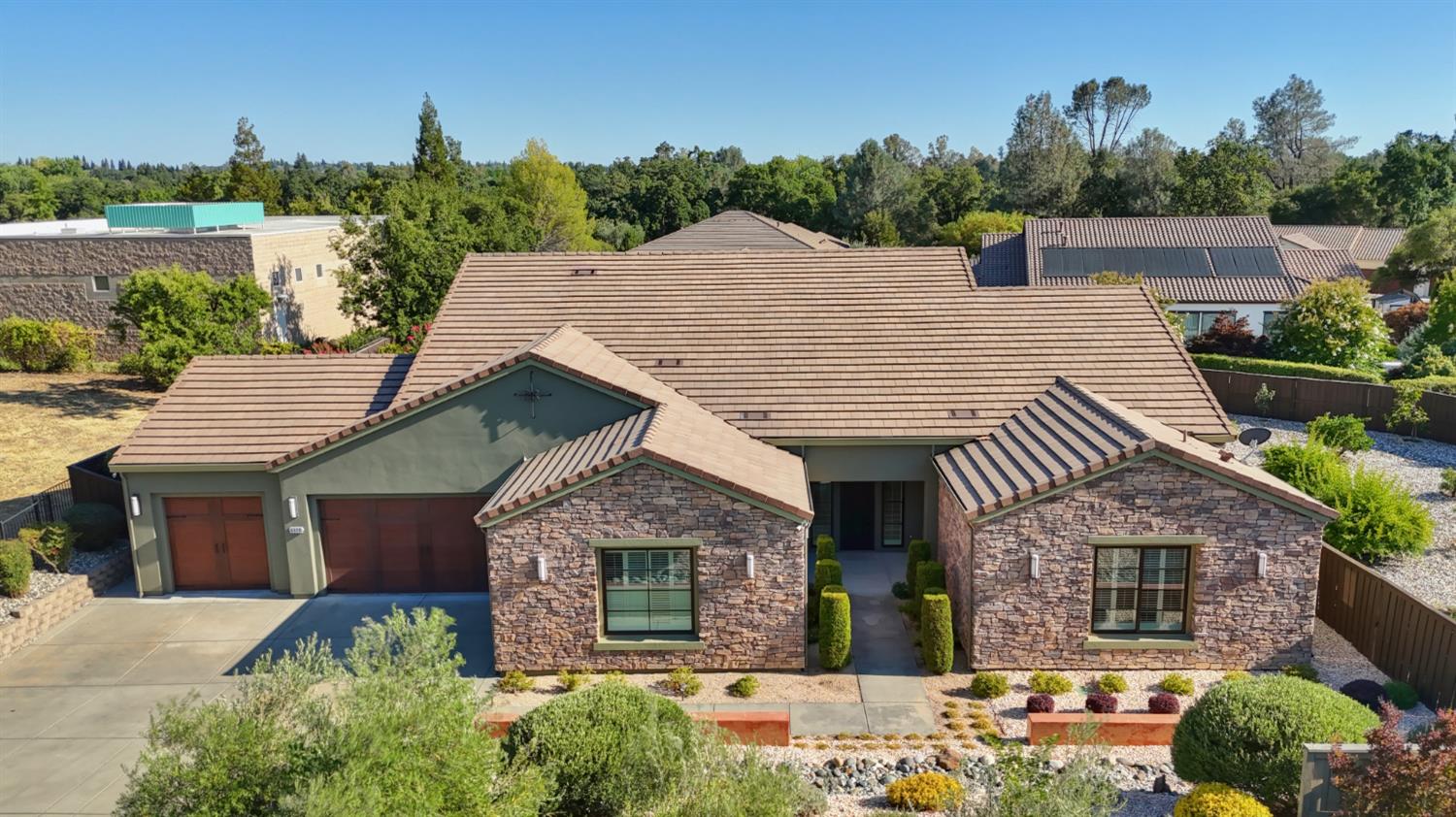 8320 Willowood Place