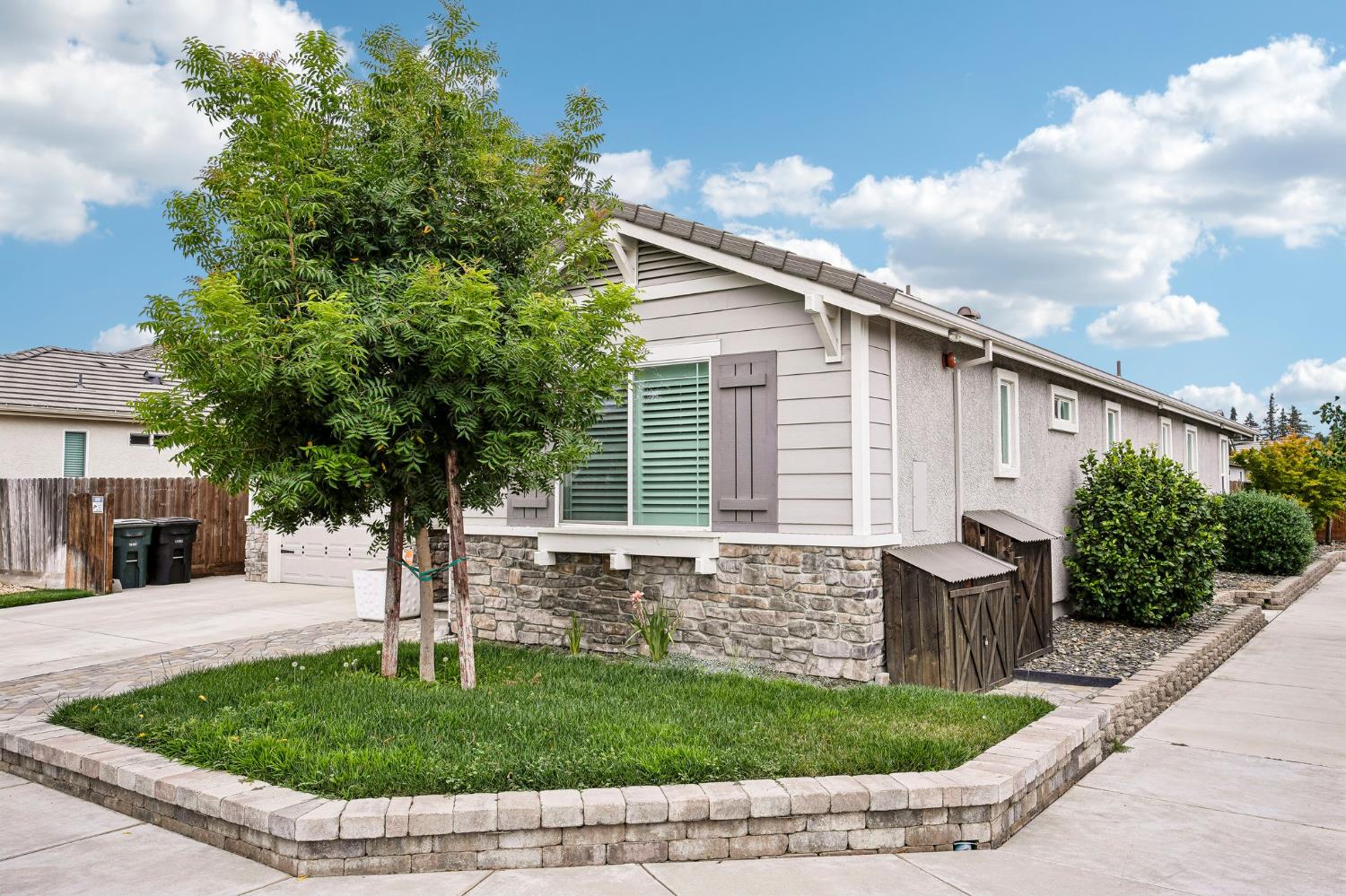 4225 Sierra Street