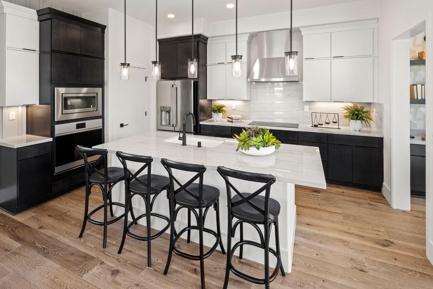 411 6th Street