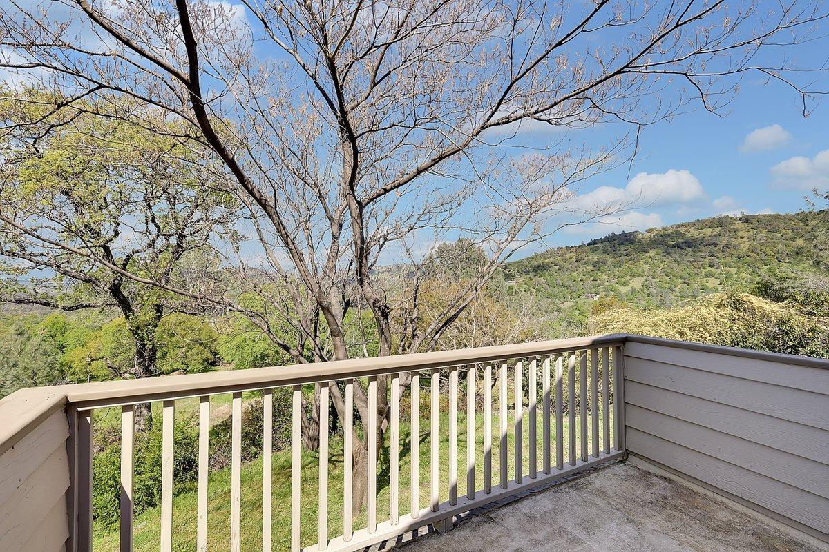 Browns Valley, California 95918, United States, 3 Bedrooms Bedrooms, ,3 BathroomsBathrooms,Residential,Active,98057