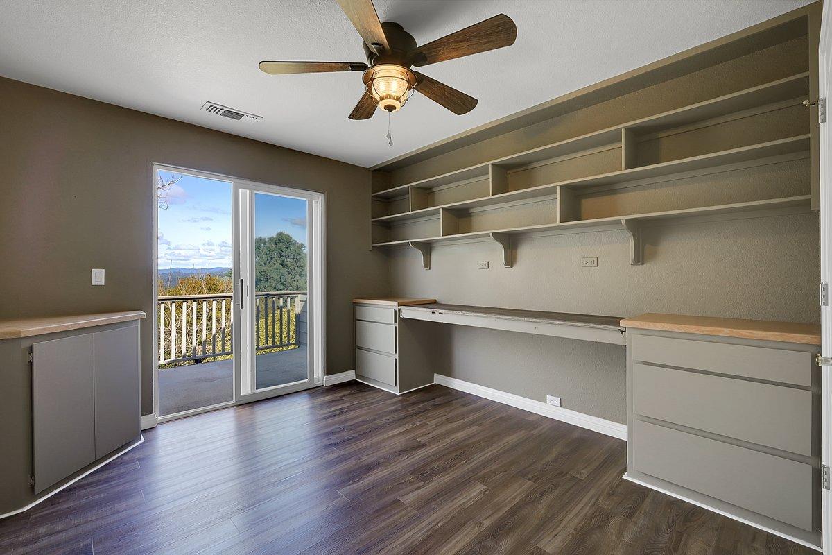 Browns Valley, California 95918, United States, 3 Bedrooms Bedrooms, ,3 BathroomsBathrooms,Residential,Active,98057