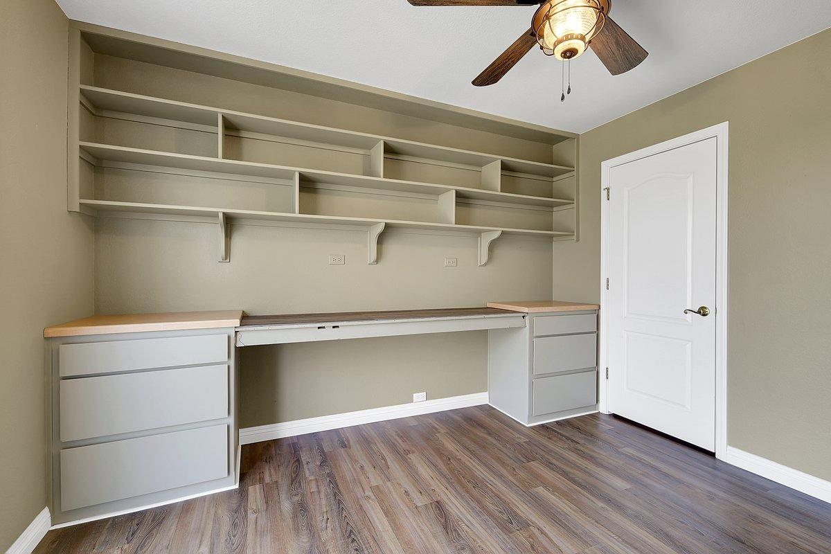 Browns Valley, California 95918, United States, 3 Bedrooms Bedrooms, ,3 BathroomsBathrooms,Residential,Active,98057