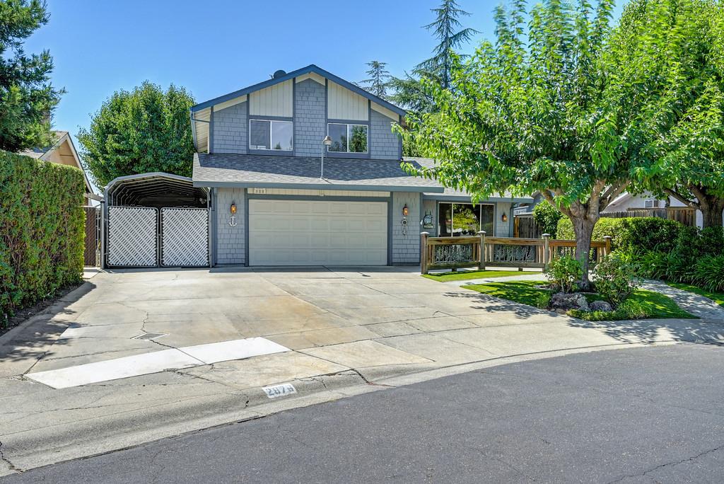 2876 Greycalls Court