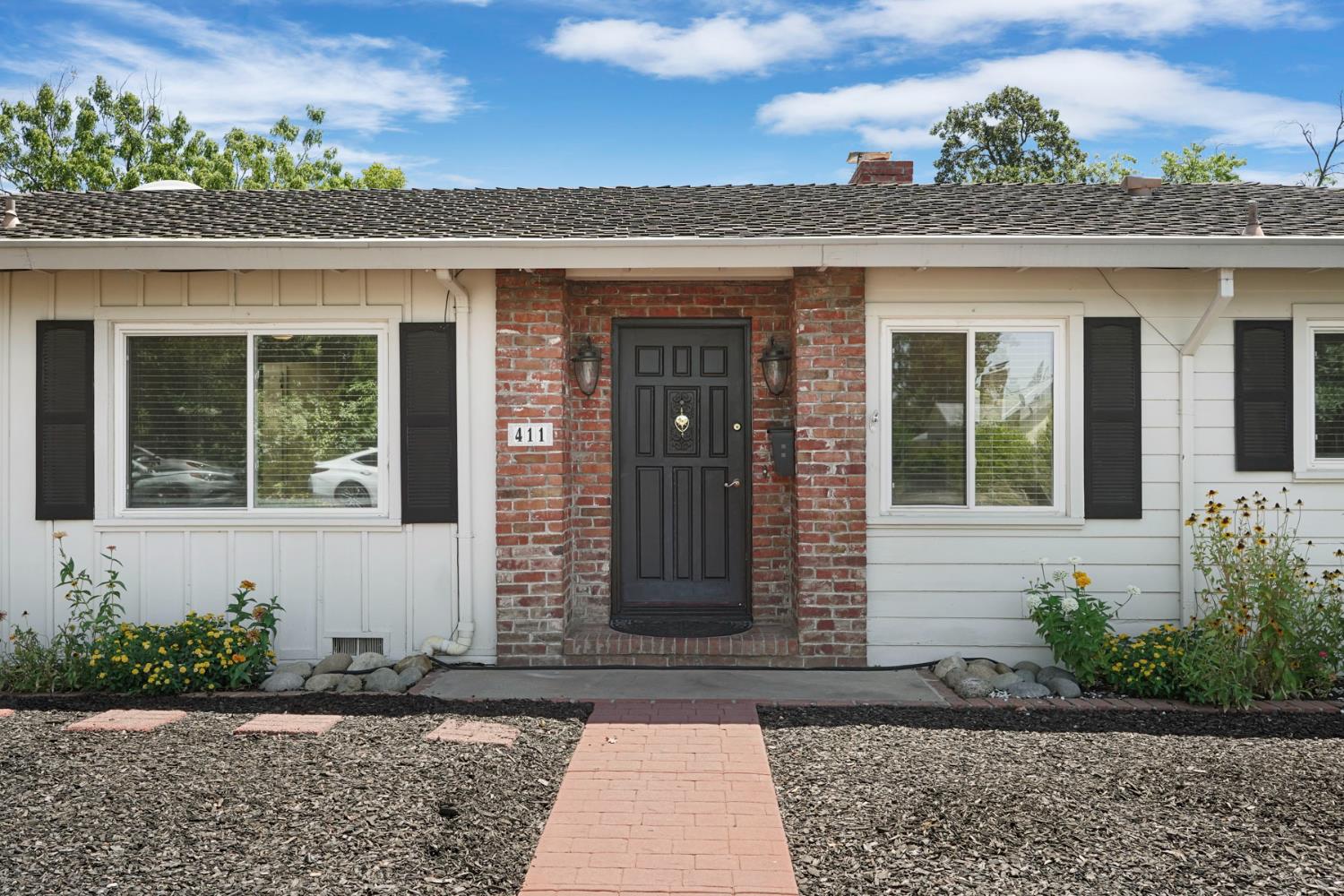 411 King Road