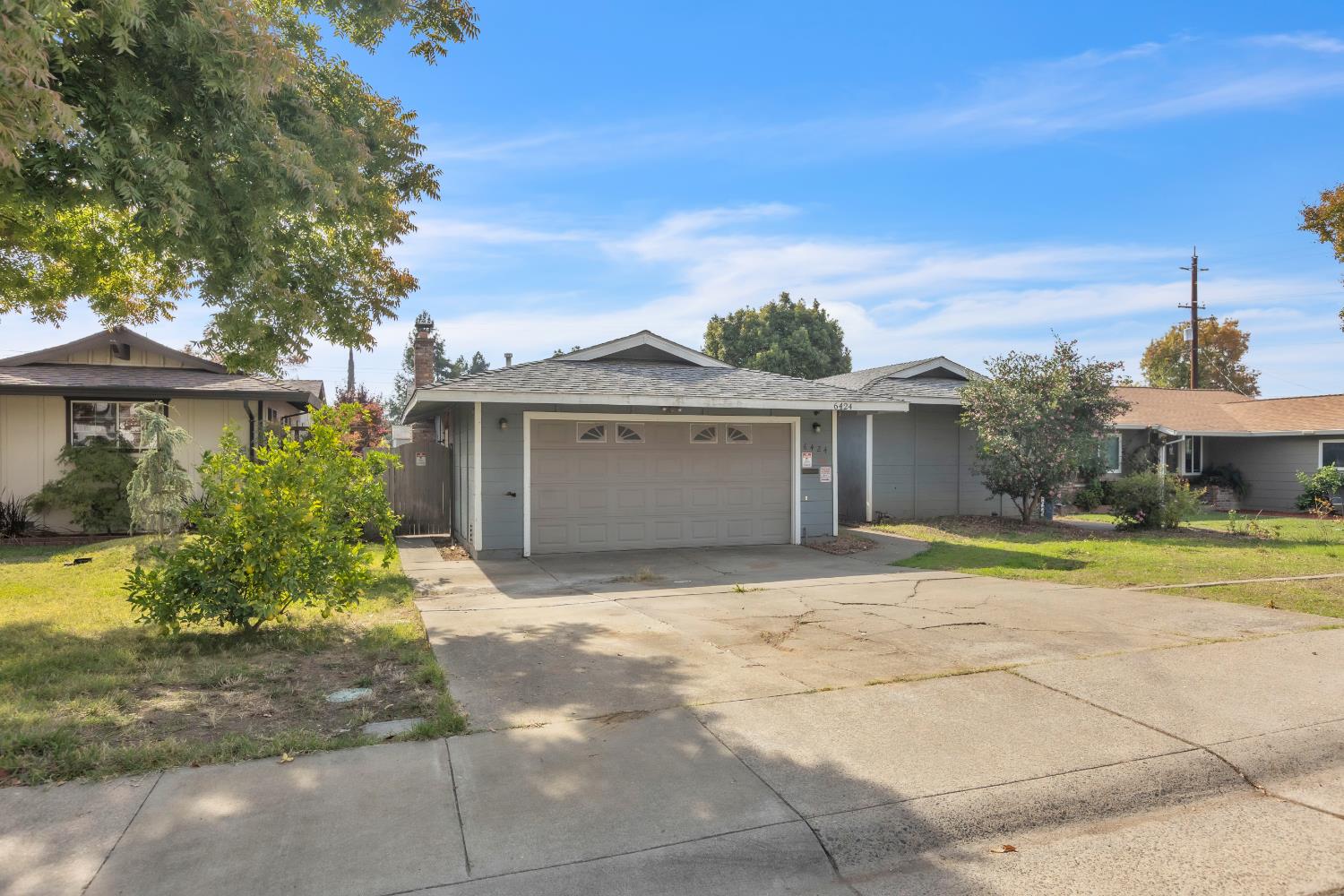6424 Parkcrest Way