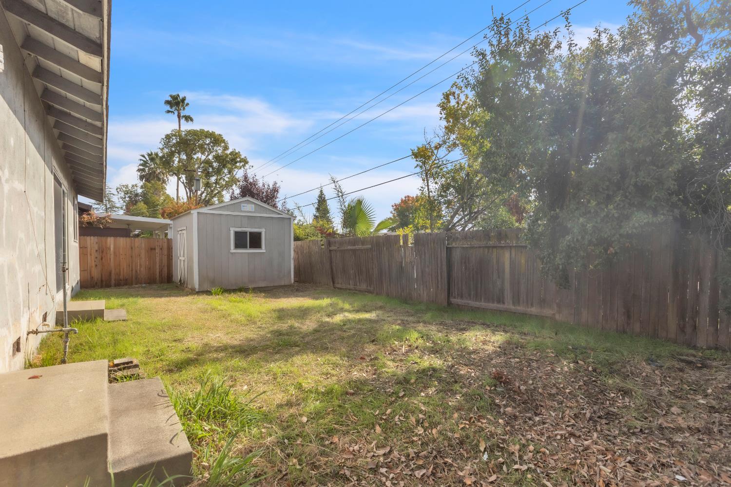6424 Parkcrest Way