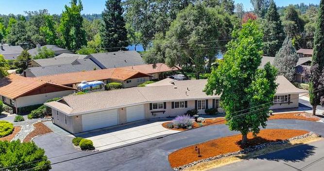 23571 Woodhaven Place