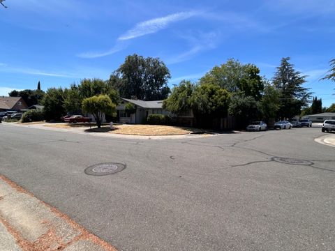 MLS: 225063284