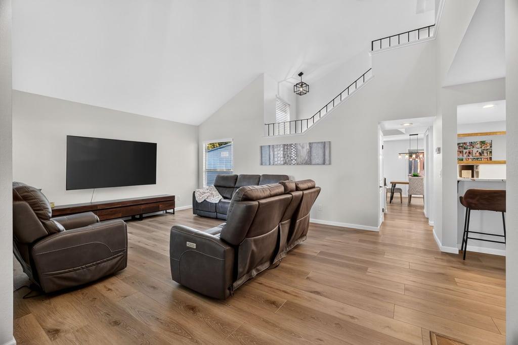 6816 Fall Breeze Court