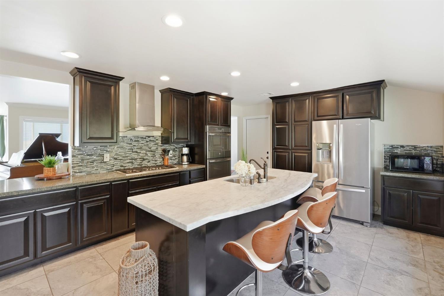 1700 Rolling Hills Road