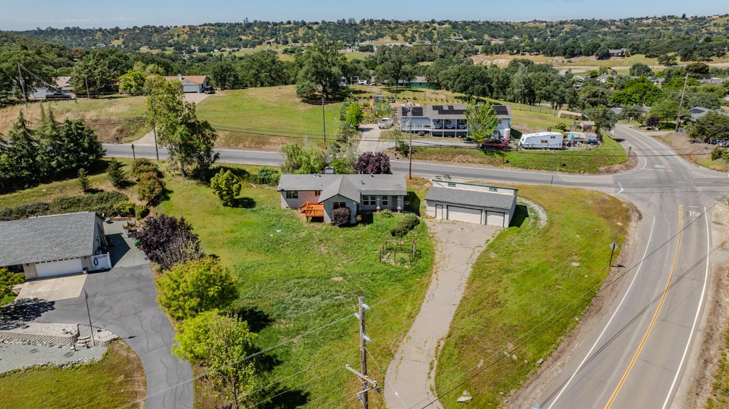 2611 Hartvickson Lane