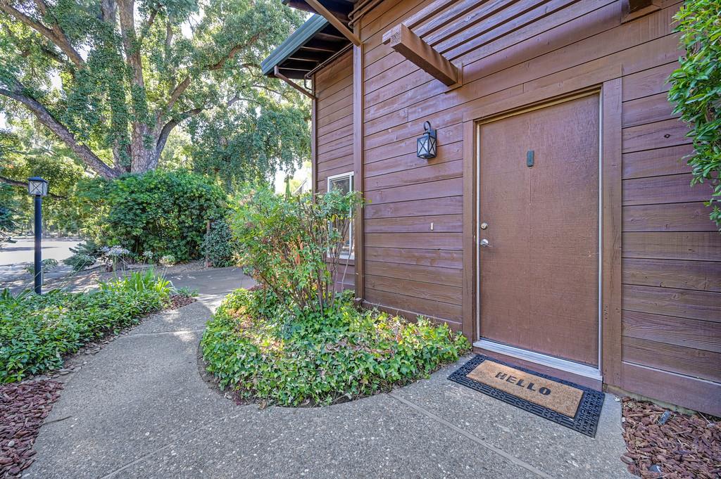 1311 Drake Drive 1