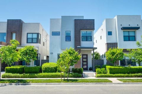 MLS: 225054185