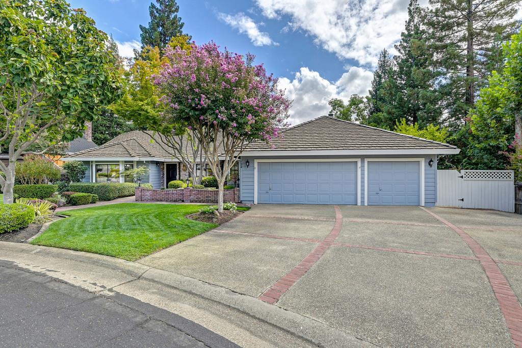 124 Gold Rock Court