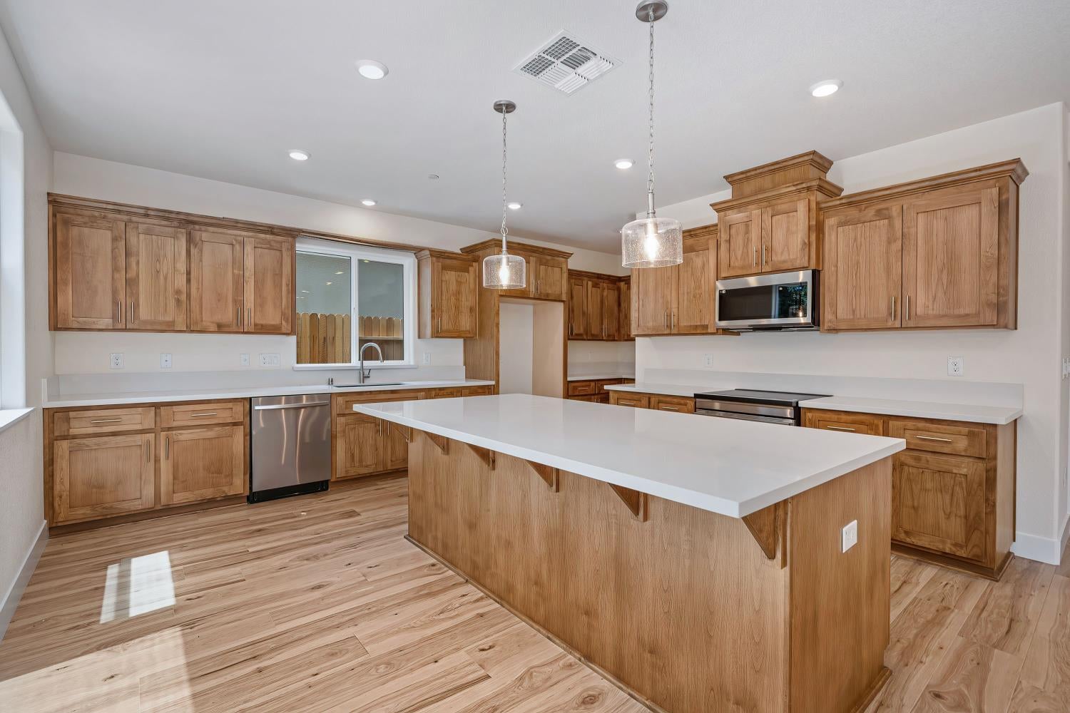 2787 Spooner Way
