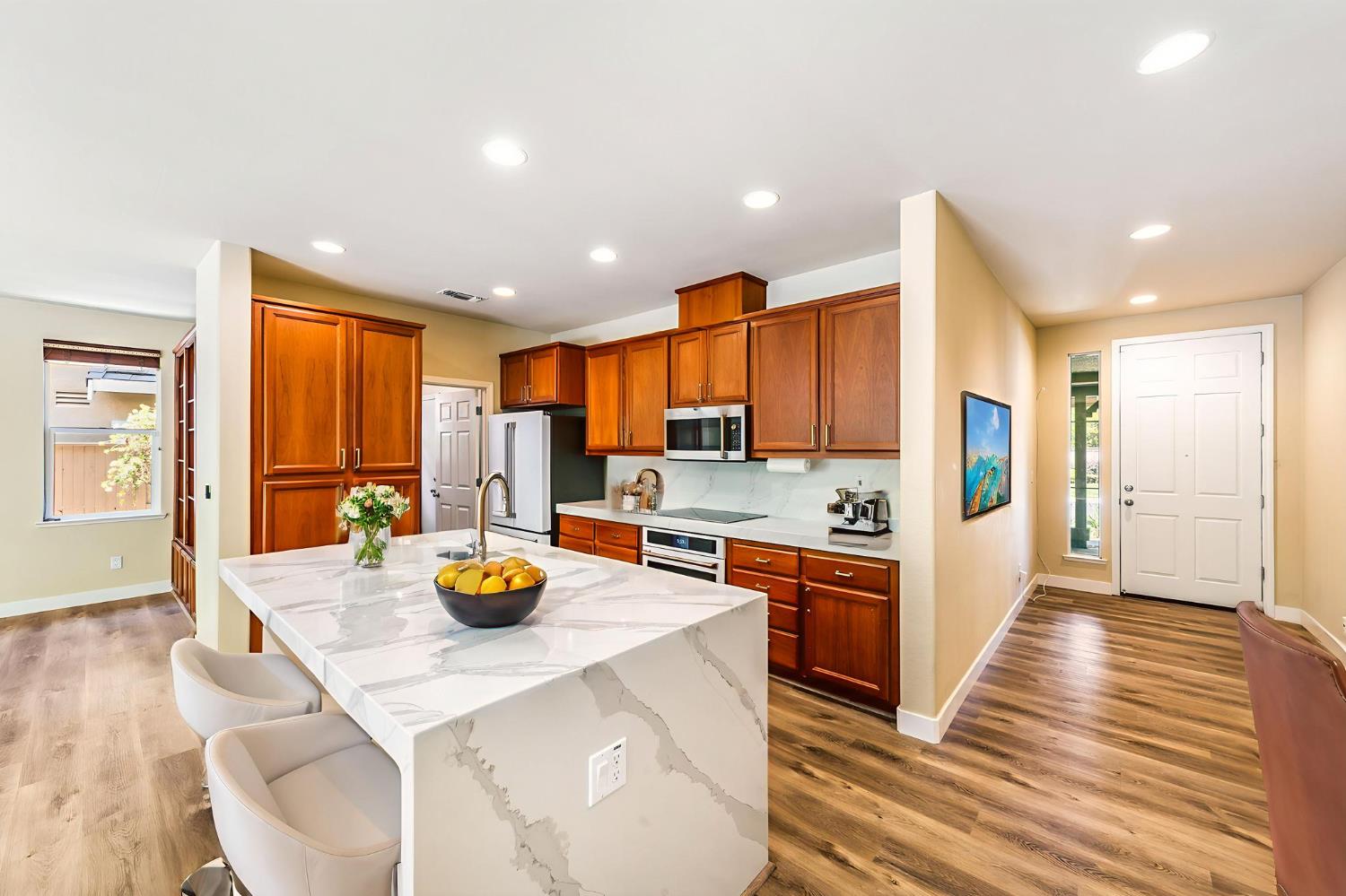 1677 Osborne Court