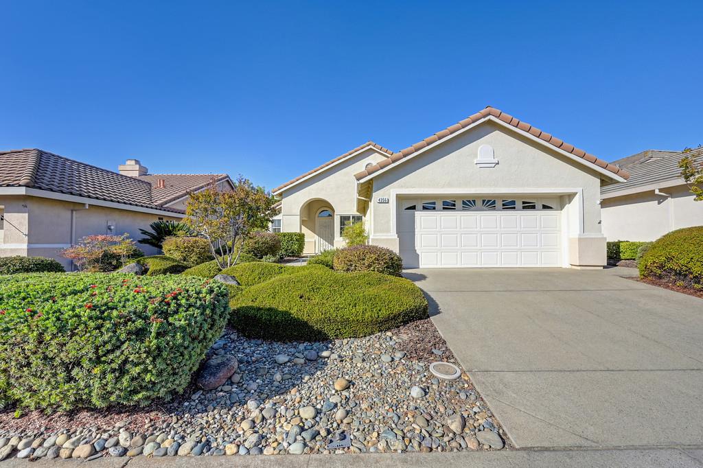 4356 Coach Whip Way