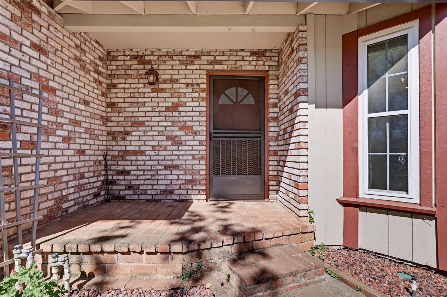 8422 Memory Lane