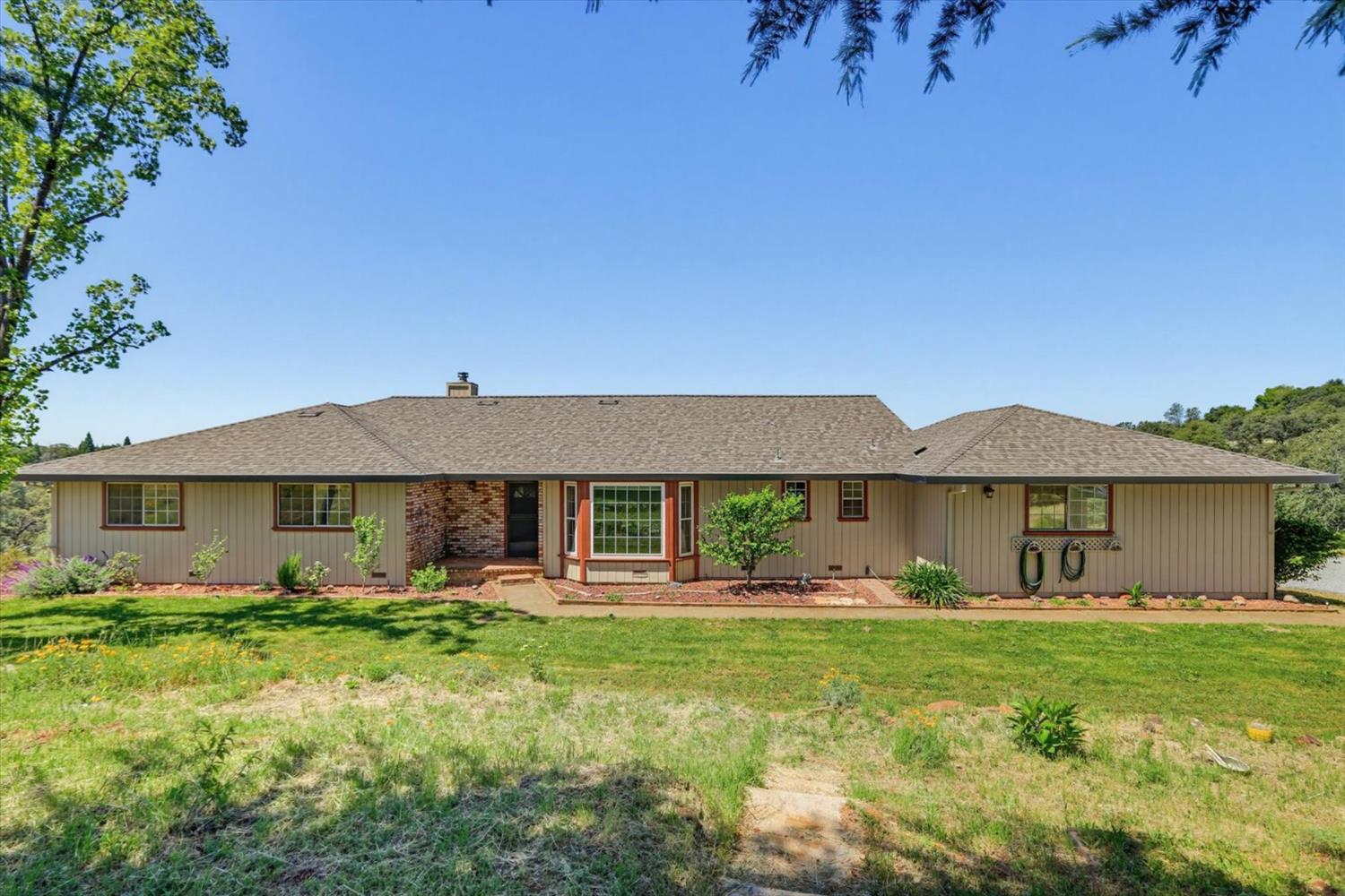 8422 Memory Lane