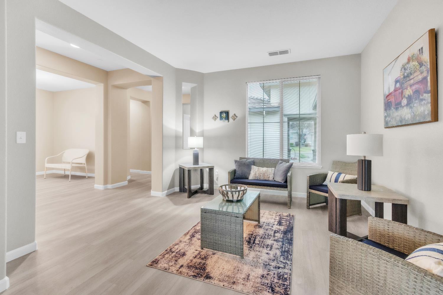 433 Castle Oaks Drive