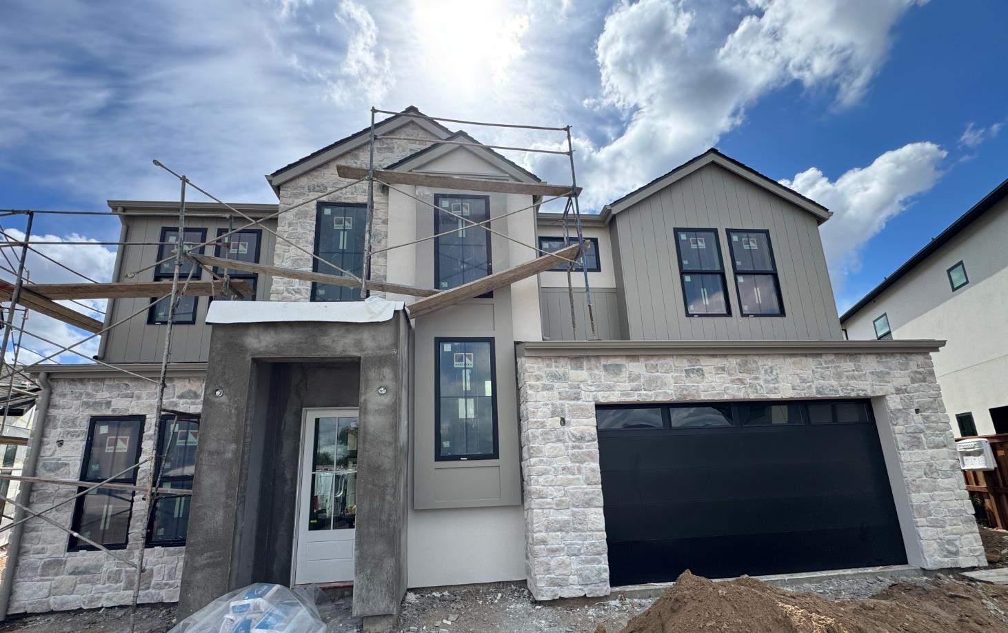 4111 Hardrock Court