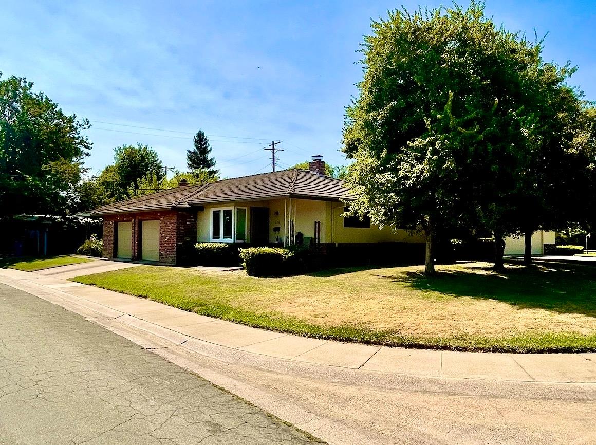 836 Bell Air Drive