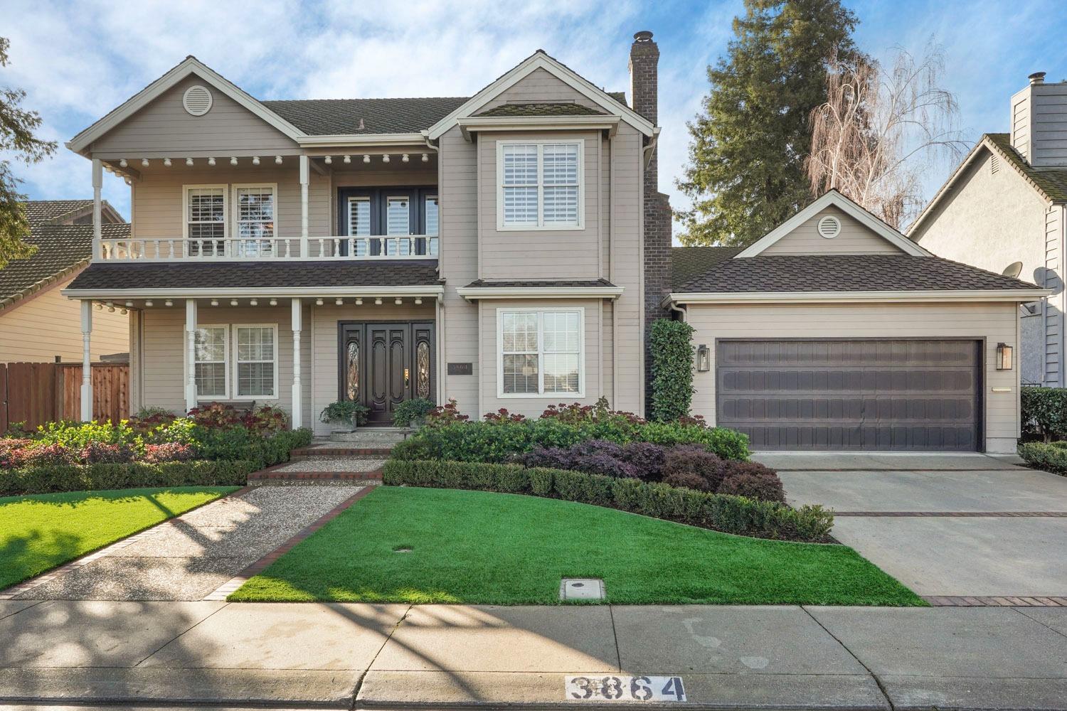 3864 Fourteen Mile Drive